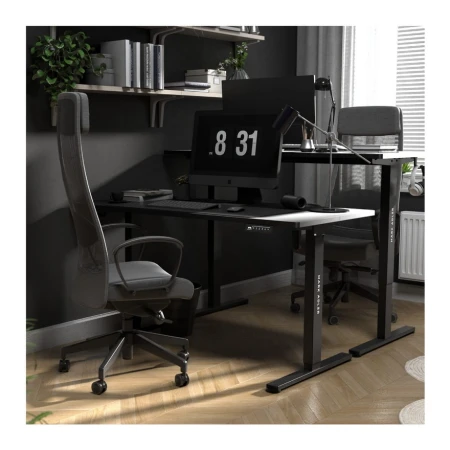 Mark Adler Leader 7.4 Crni Elektricni sto